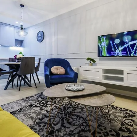 Apartamento Divine Luxury Purple Zadar