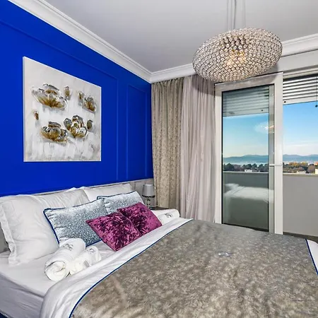 Divine Luxury Purple Apartman Zadar