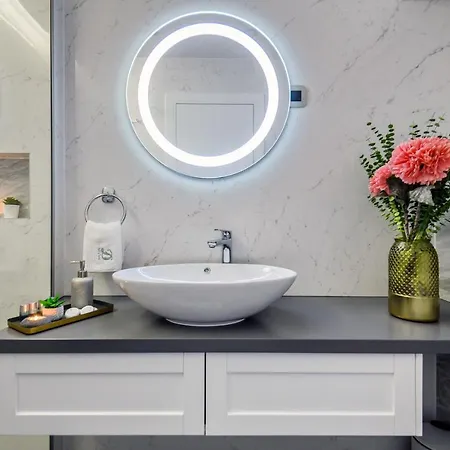 Divine Luxury Purple Appartement Zadar