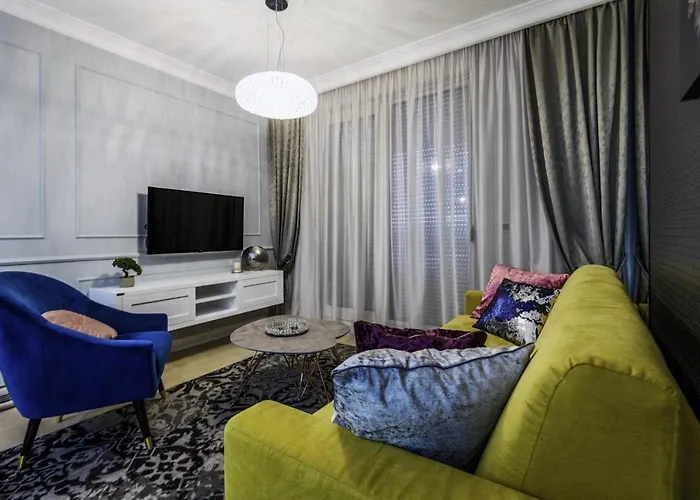 Divine Luxury Purple Zadar